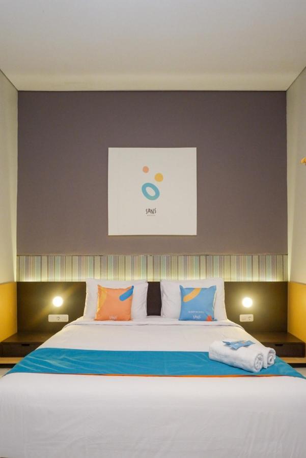 Sans Hotel Good Wish Semarang Jomblang Exterior photo